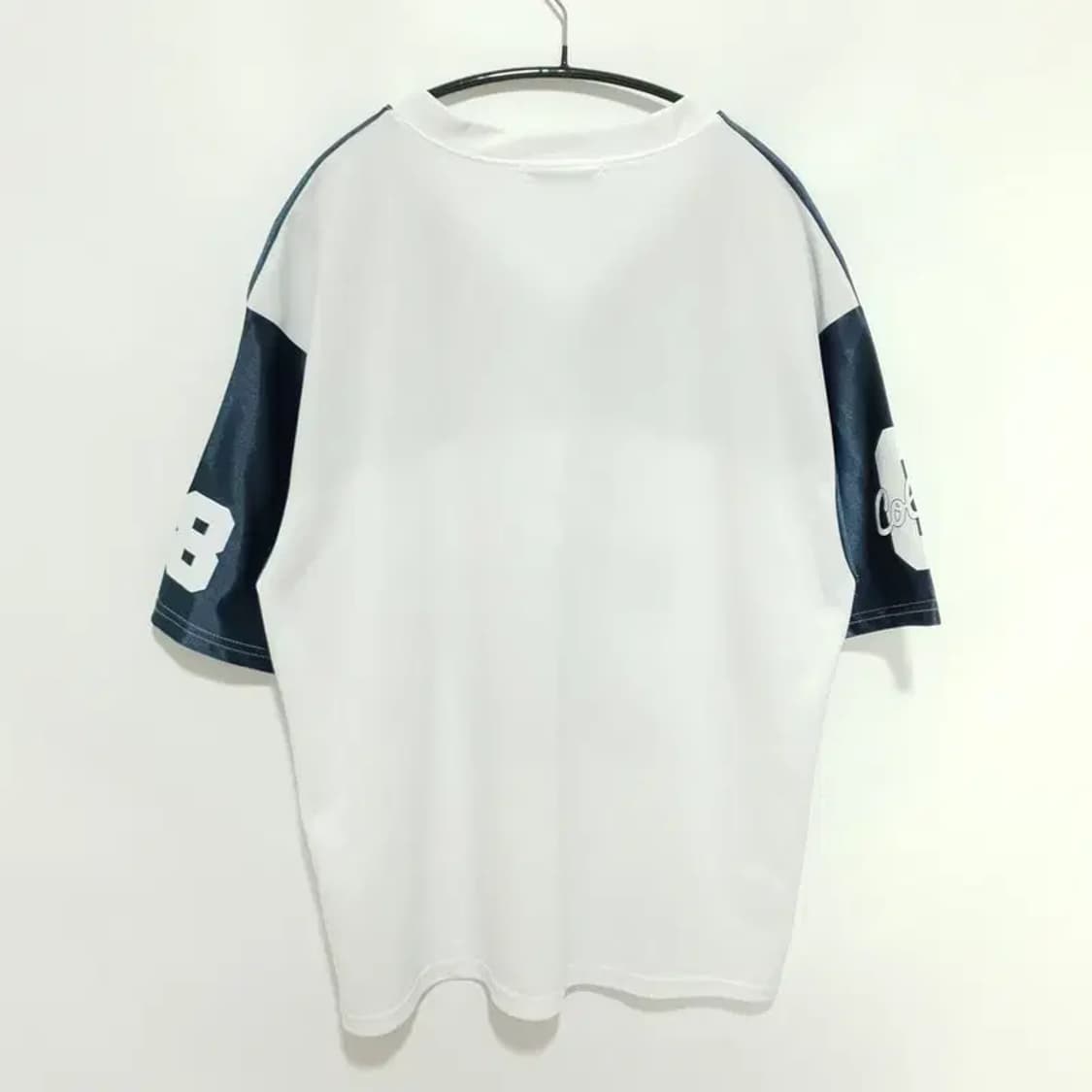 브이넥 새틴 배색 블록 코어 반팔 F_S1297 상품이미지5