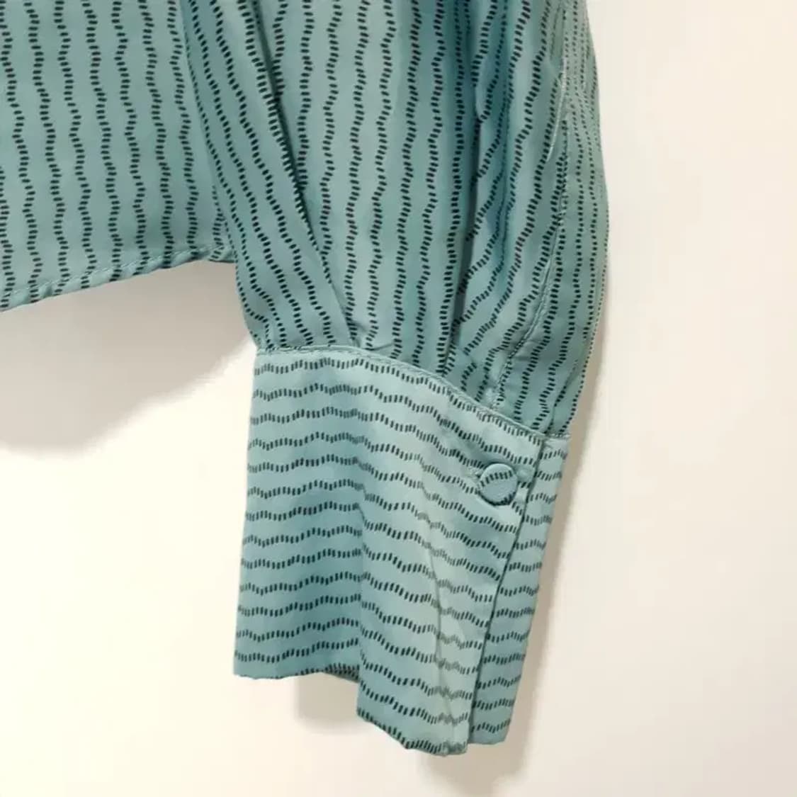 자라 패턴 새틴 크롭 블라우스 S_M1418 상품이미지4