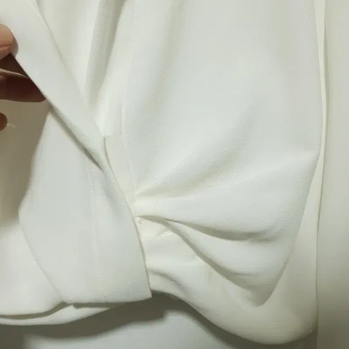 자라 오픈 크롭 블라우스 S_M1460 상품이미지3