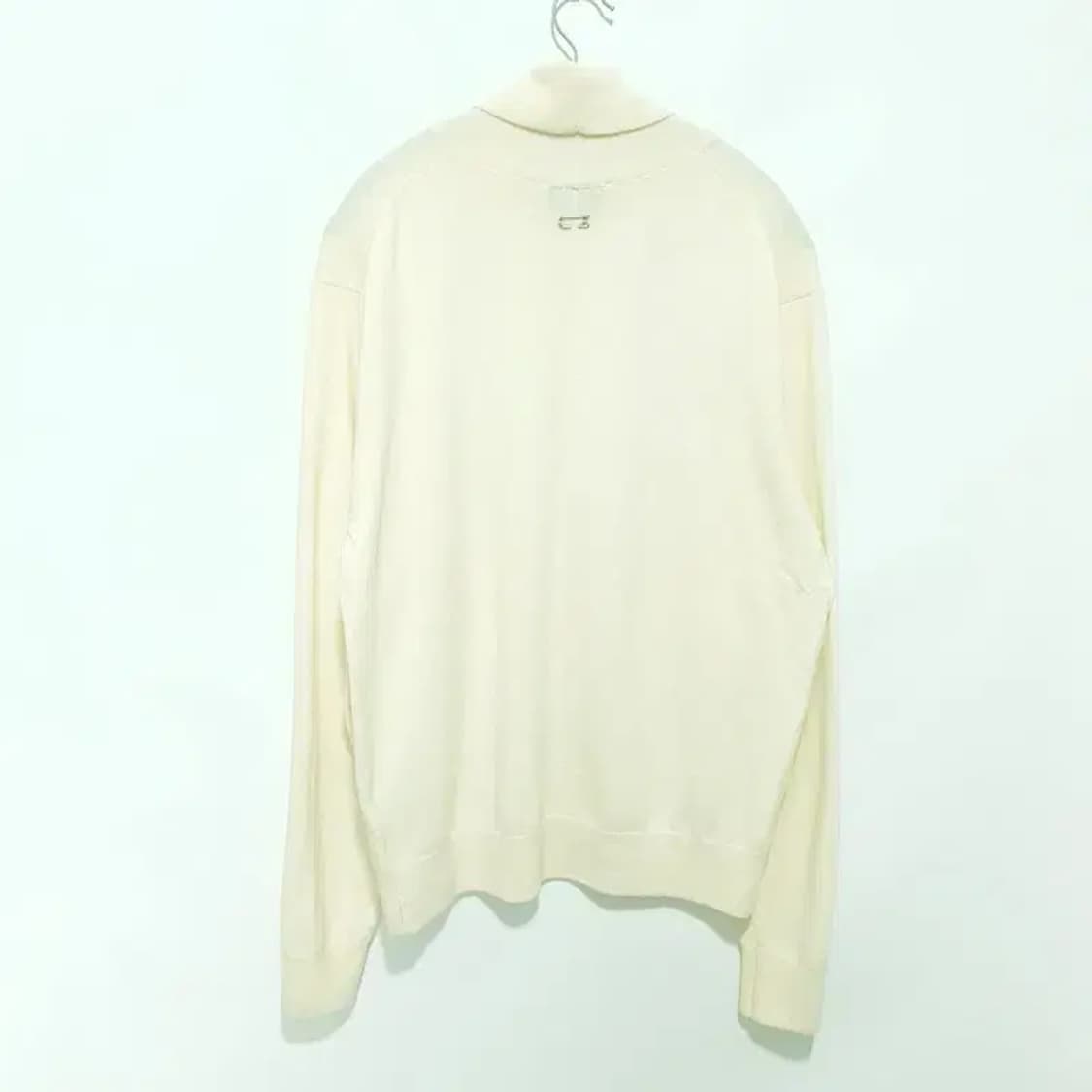 우마뭉 퓨어 메리노 울 터틀넥 니트 L_M1564 상품이미지4