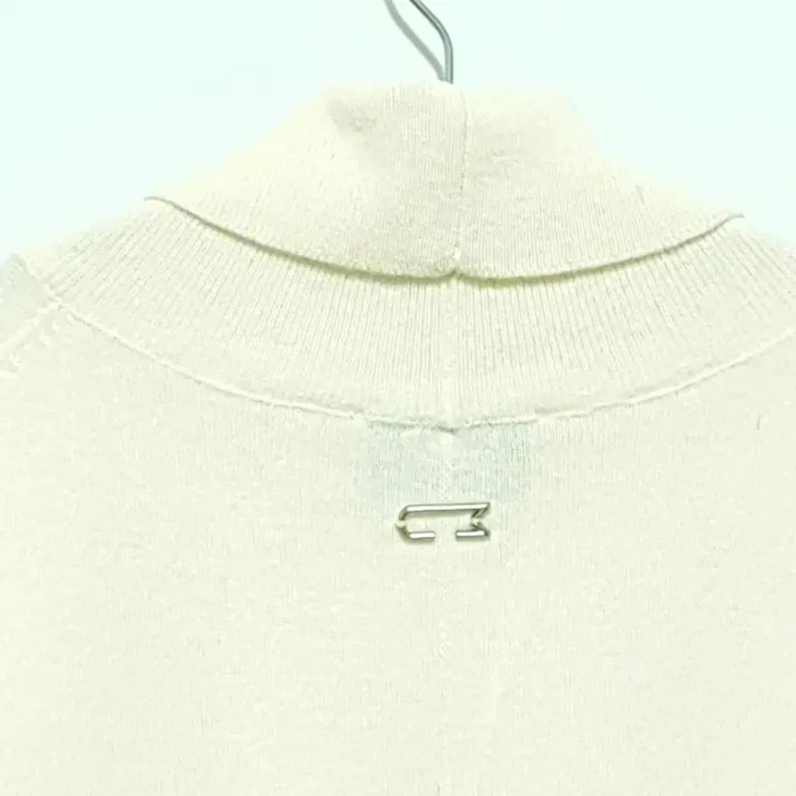 우마뭉 퓨어 메리노 울 터틀넥 니트 L_M1564 상품이미지5