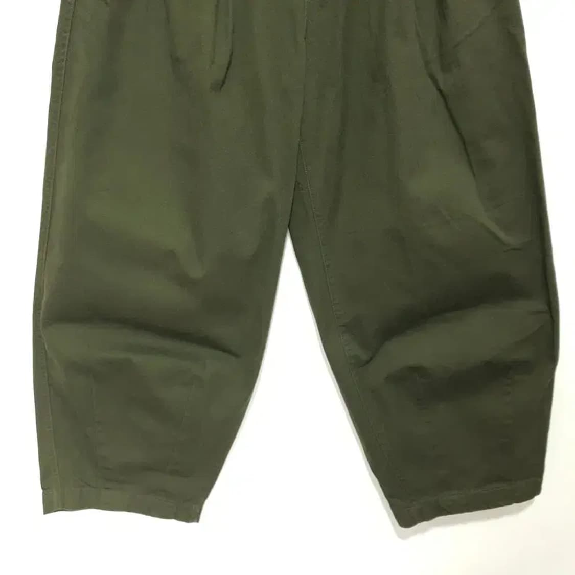 무탠다드 코튼 벌룬핏 투턱 팬츠 28_M1634 상품이미지3