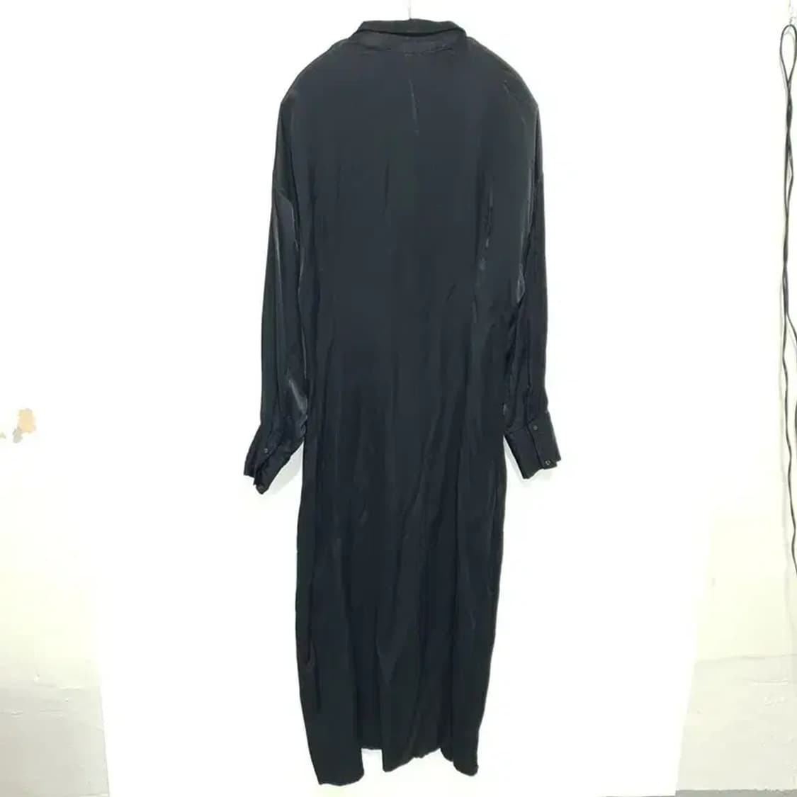 자라 새틴 롱 셔츠 원피스 L_M1671 상품이미지5