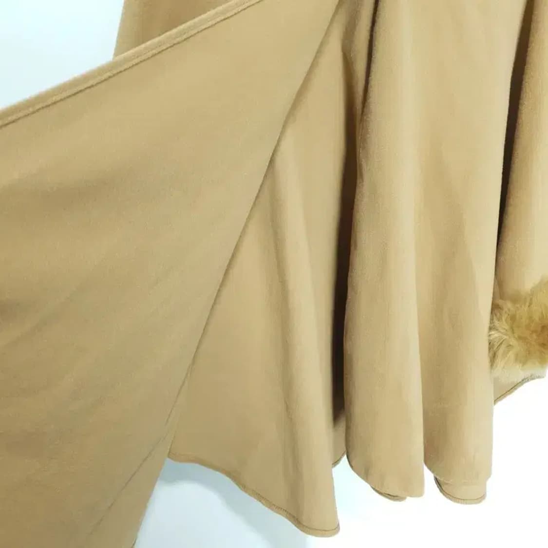 퍼 케이프 코트 F_W0399 상품이미지5