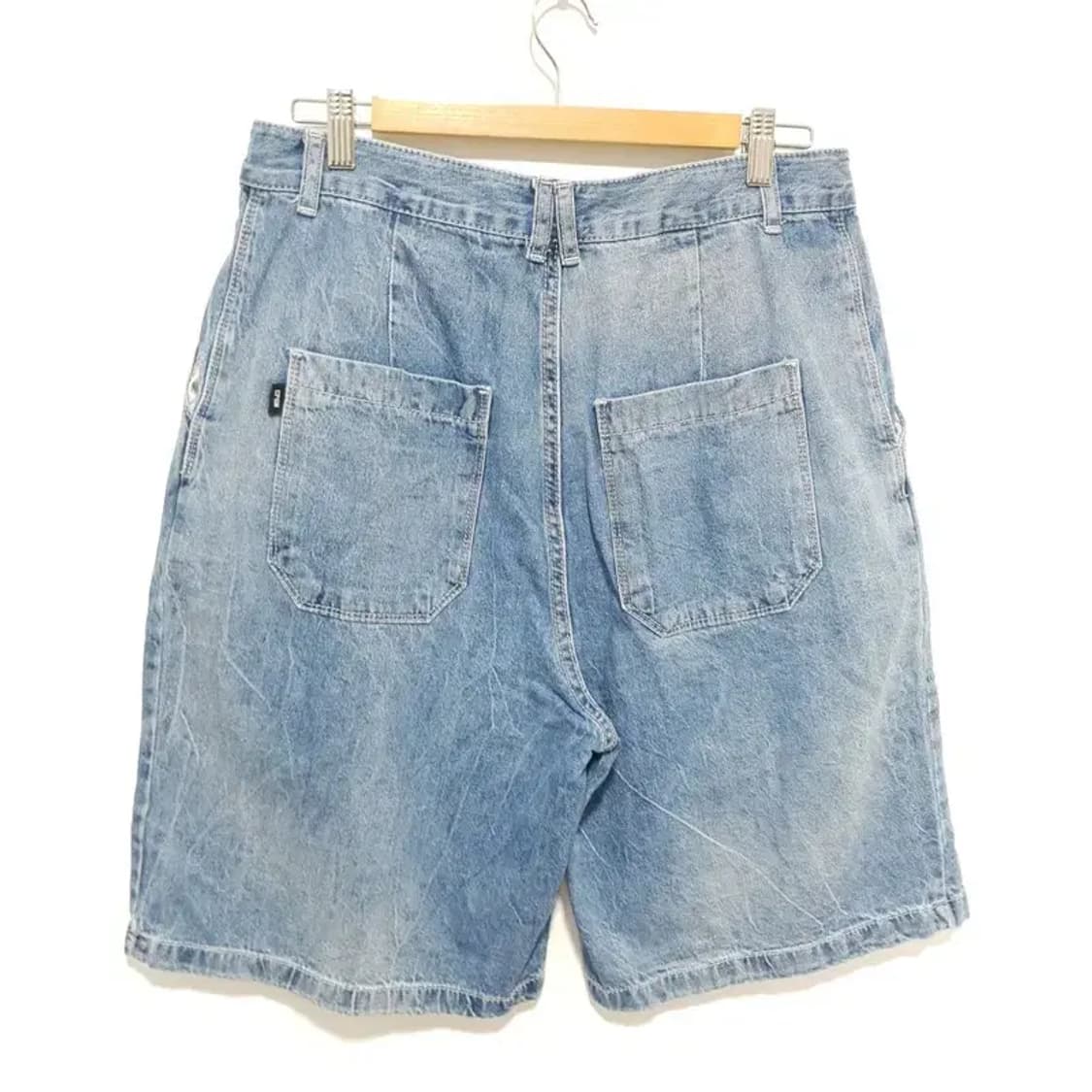 꼼파뇨 데님 투턱 버뮤다 팬츠 L_S1521 상품이미지4