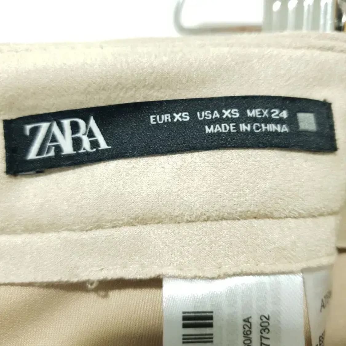 자라 벨벳 플리츠 롱 스커트 XS_M1783 상품이미지6