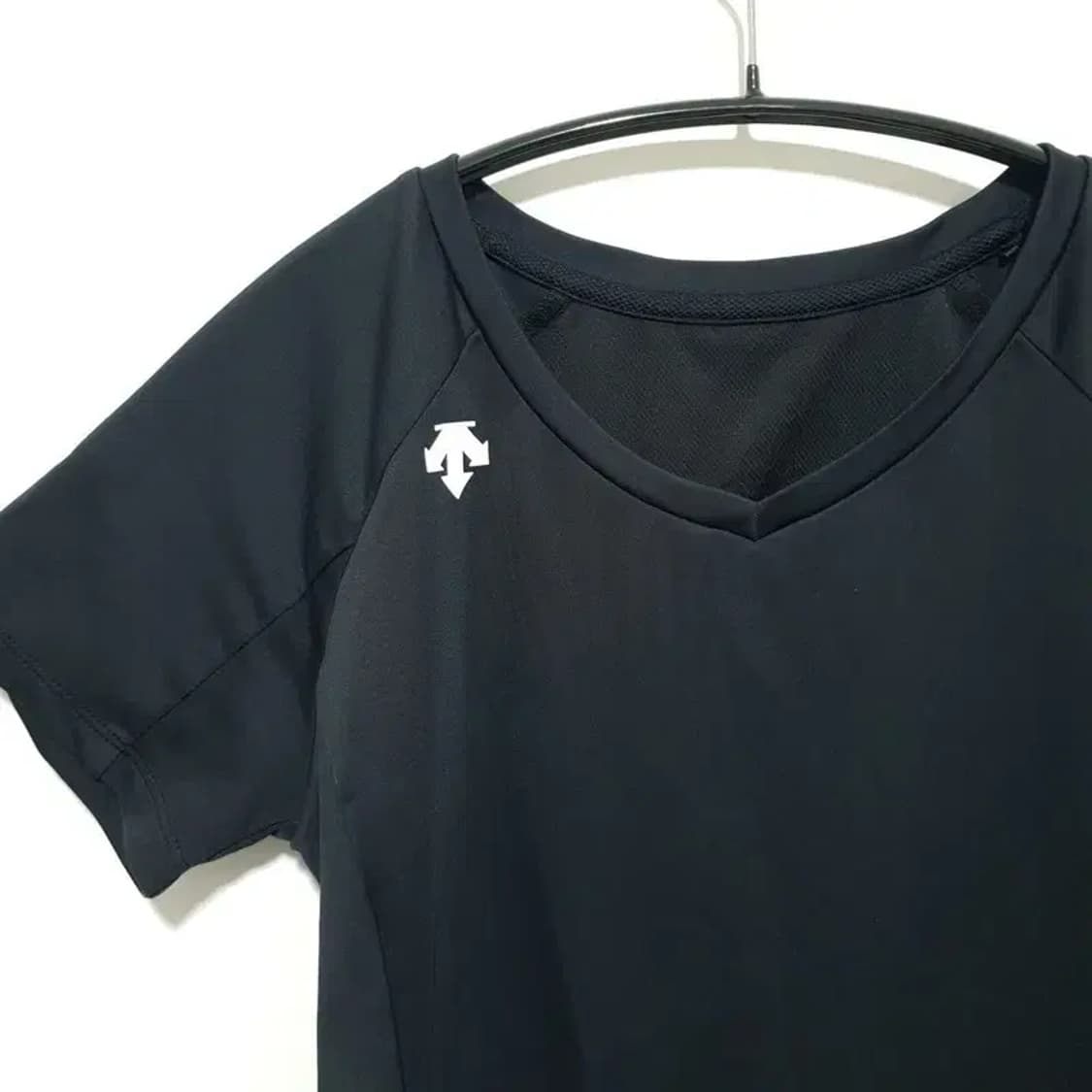 데상트 여성 기능성 반팔 90_S1529 상품이미지2