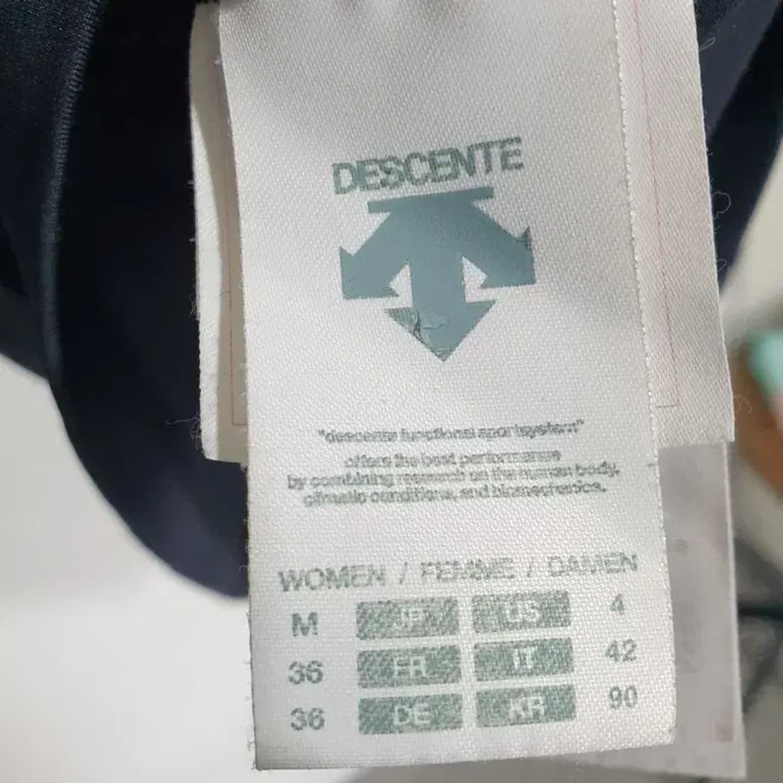 데상트 여성 기능성 반팔 90_S1529 상품이미지5