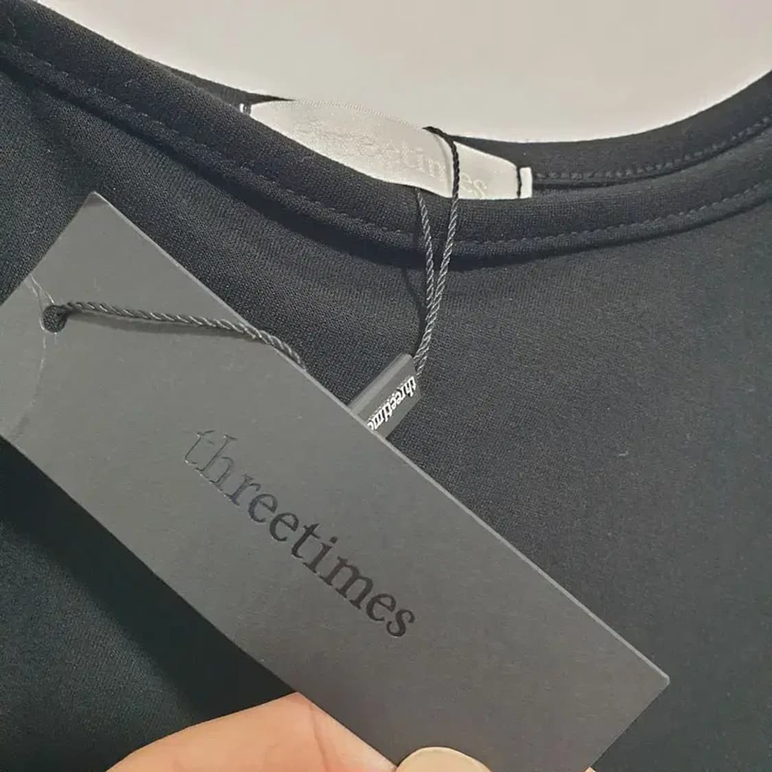 쓰리타임즈 슬리브리스 크롭 탑 F_S1528 상품이미지4