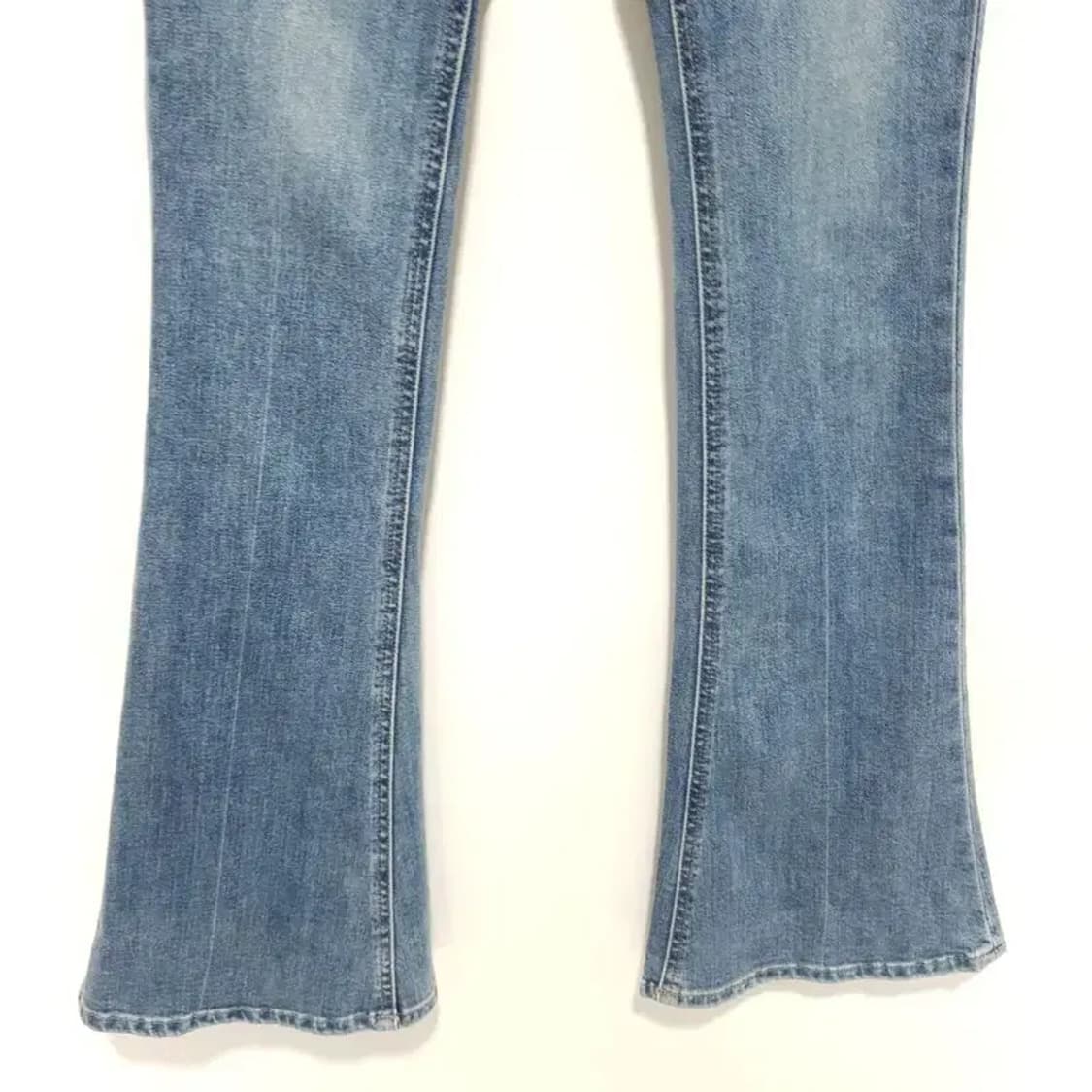 게스 여성 플레어 부츠컷 데님 팬츠 25_M1790 상품이미지3