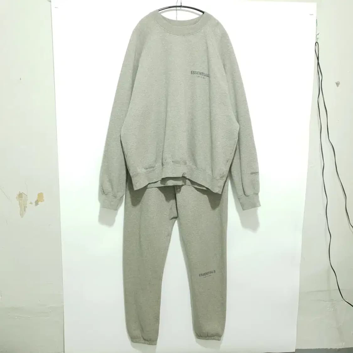에센셜 피어 오브 갓 맨투맨 & 팬츠 셋업 XL_i10 상품이미지1