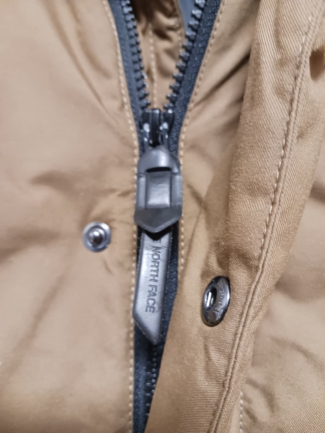 노스페이스 화이트라벨 아론 여성 패딩  상품이미지5