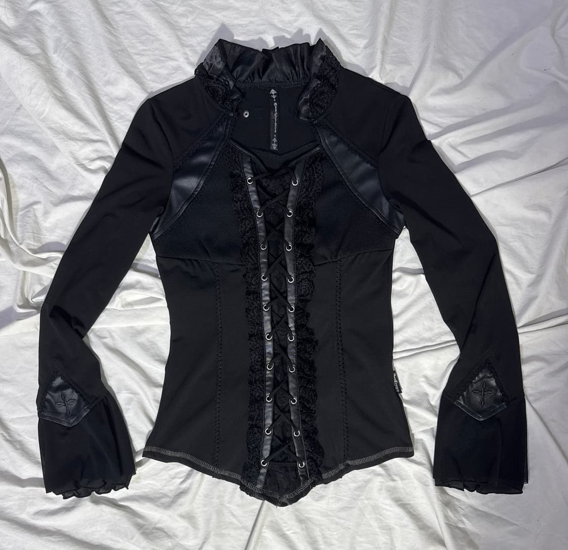 Ozz croce 레이스업 고딕 롱슬리브 탑  상품이미지1