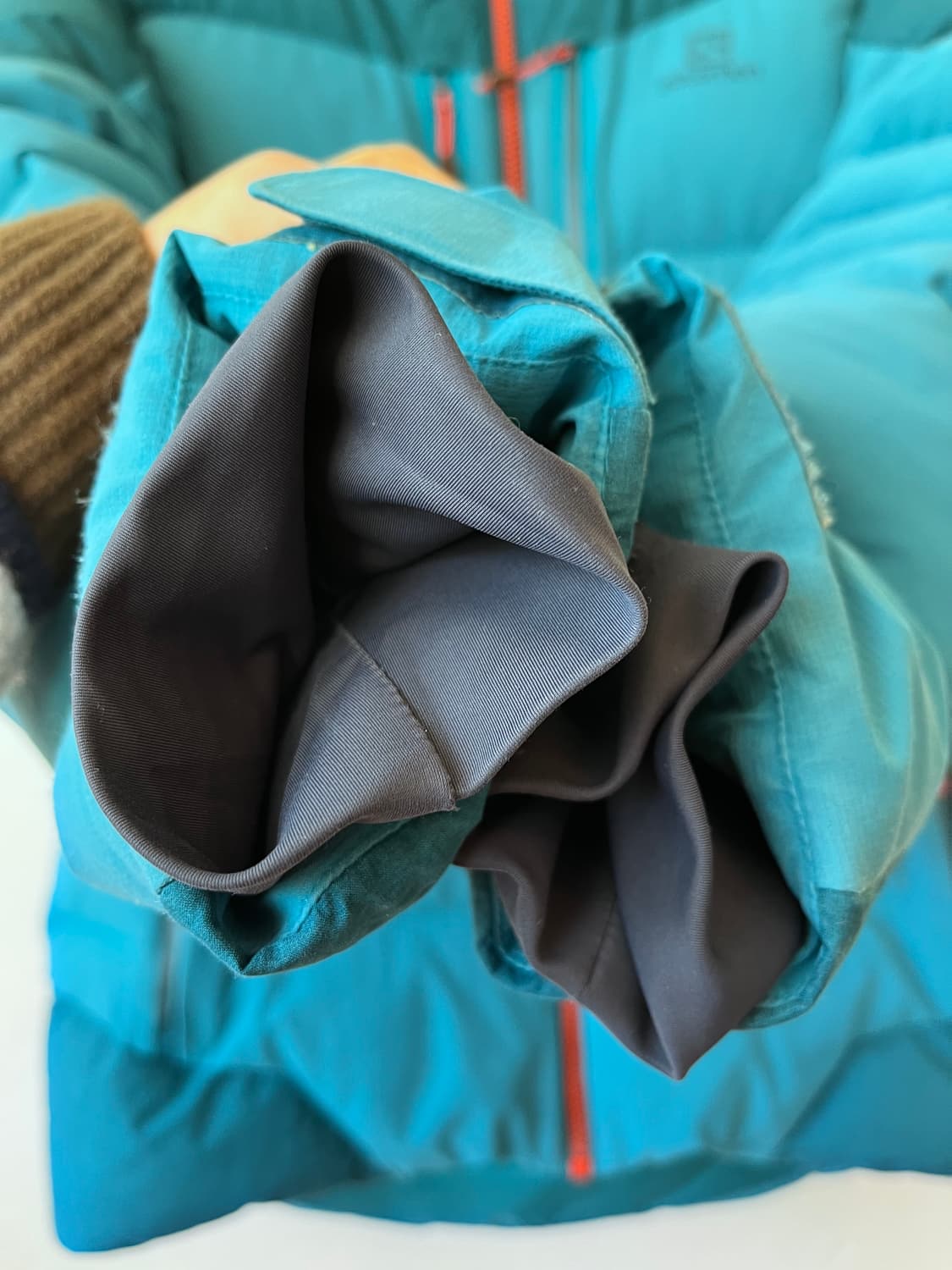 살로몬 남성 블루구스다운패딩 105사이즈 상품이미지6