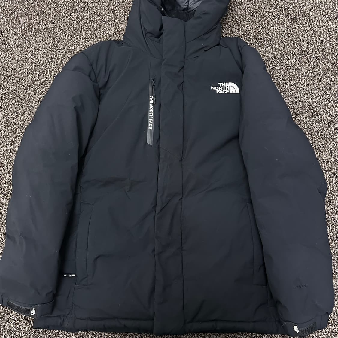 노스페이스 익스플로어링 구스다운 패딩 블랙 105(XL) 상품이미지3