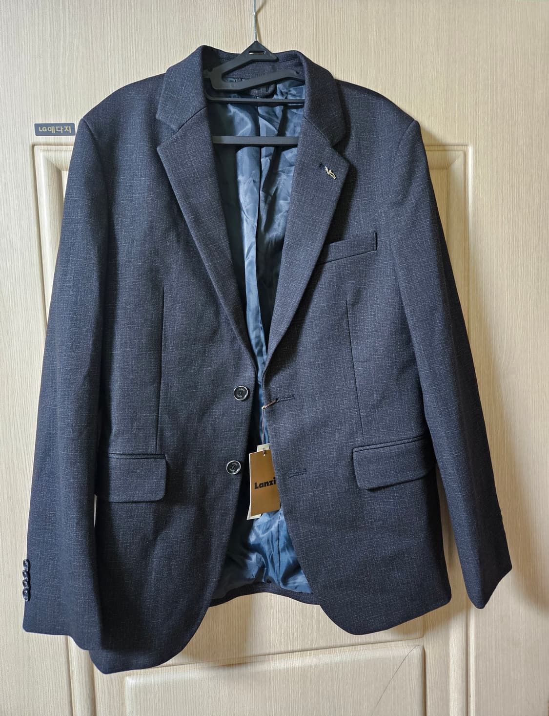 새상품 란찌 블레이저 마이 95사이즈 팔아요 상품이미지1