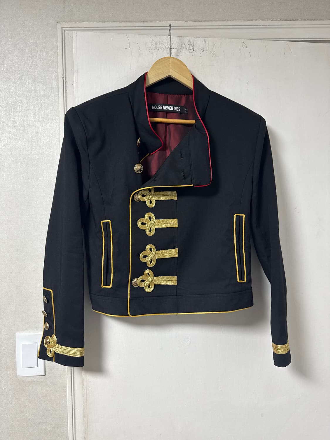 하우스네버다이 마이클잭슨 스타일 크롭기장 나폴레옹  자켓 상품이미지4