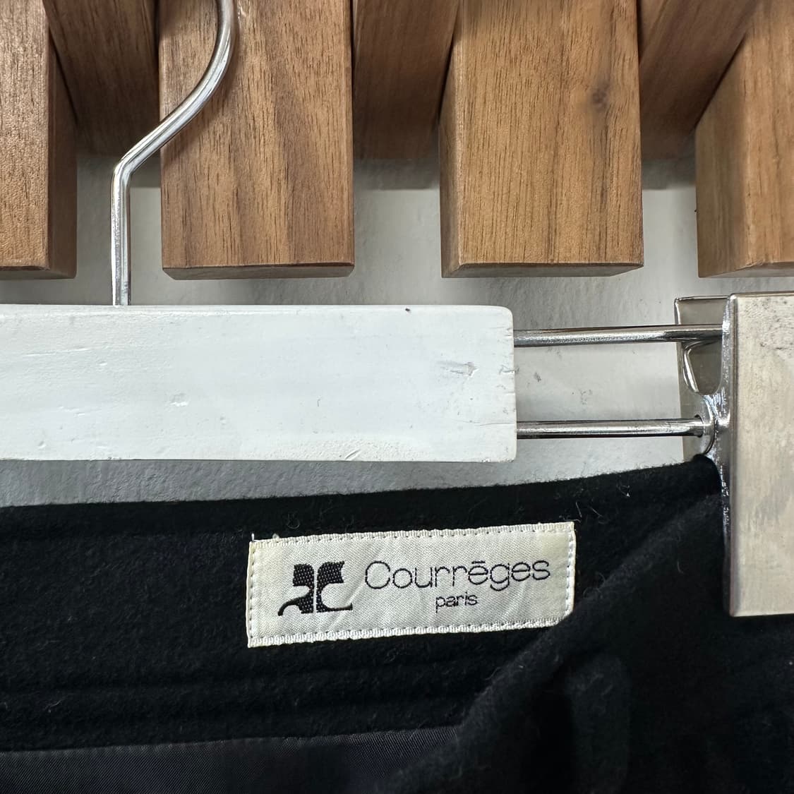 Courrèges 꾸레쥬 Paris 블랙 울 A라인 스커트 상품이미지2
