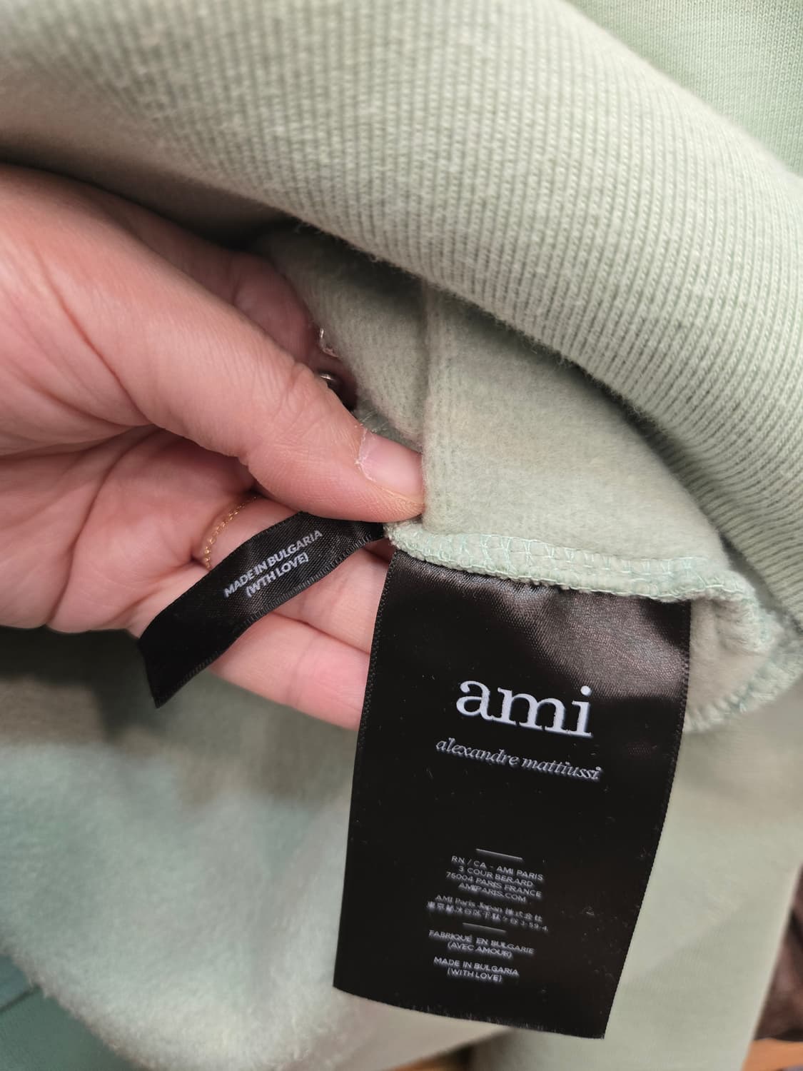 ​아미(AMI) 빅하트 로고 루즈핏 후드티 상품이미지4