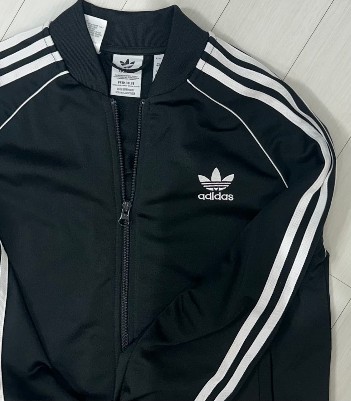 아디다스 블랙져지 상태굿 상품이미지1