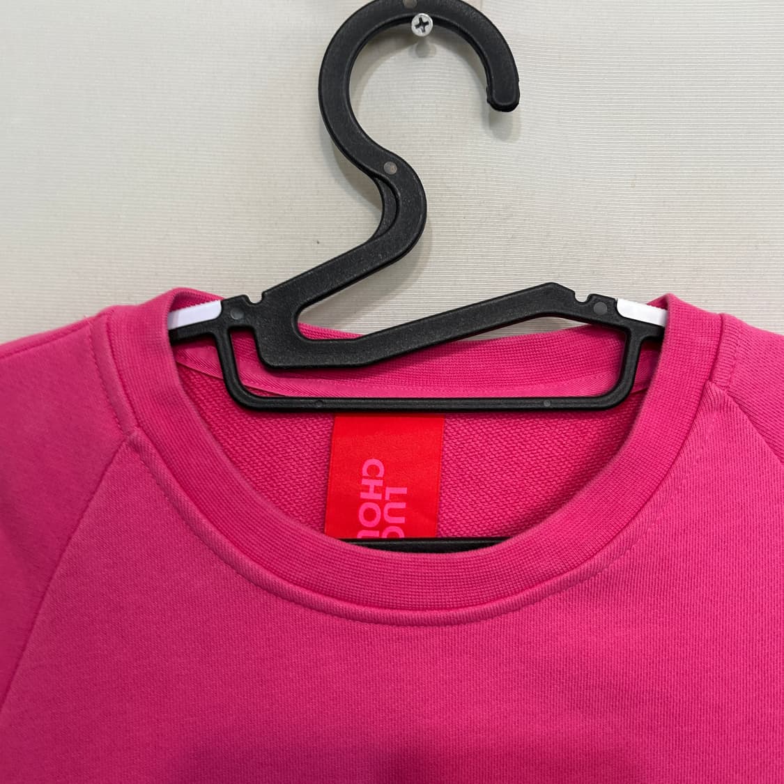 럭키슈에뜨 여성 맨투맨 티셔츠 36사이즈 상품이미지2