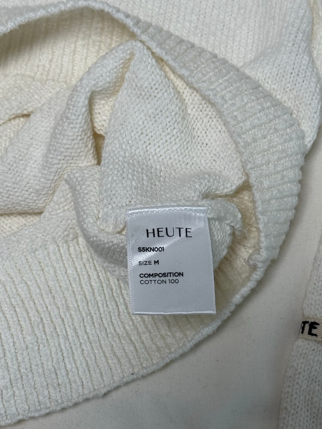 호이테 / 코튼 니트 스케일 폴로 (오프화이트) / M 상품이미지4