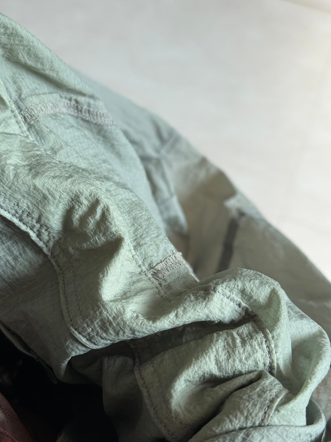 해칭룸 후디드 셔츠 상품이미지2