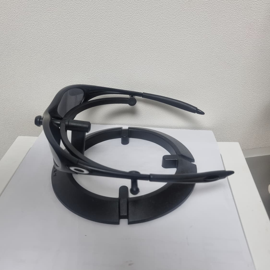 오클리 미뉴트 1.0 매트블랙 상품이미지2