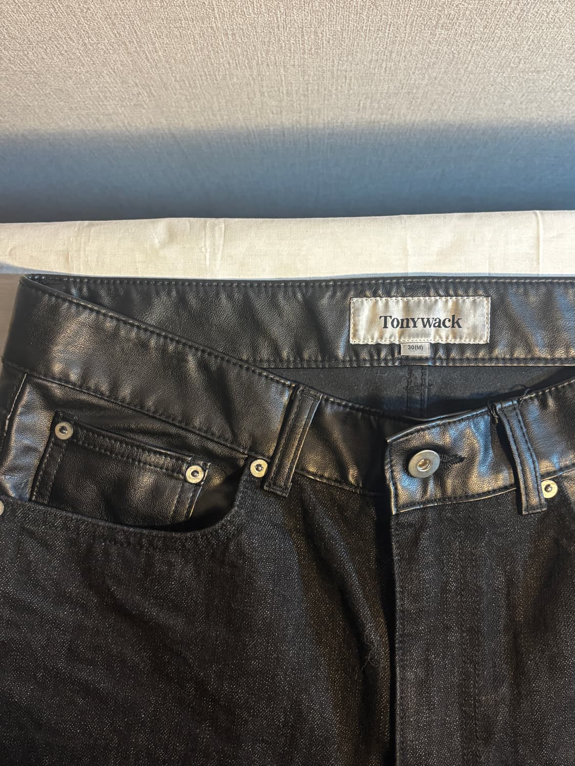 택포/S급) Tonywack 토니웩 블랙 레더 패널 데님 진 팬츠 상품이미지3