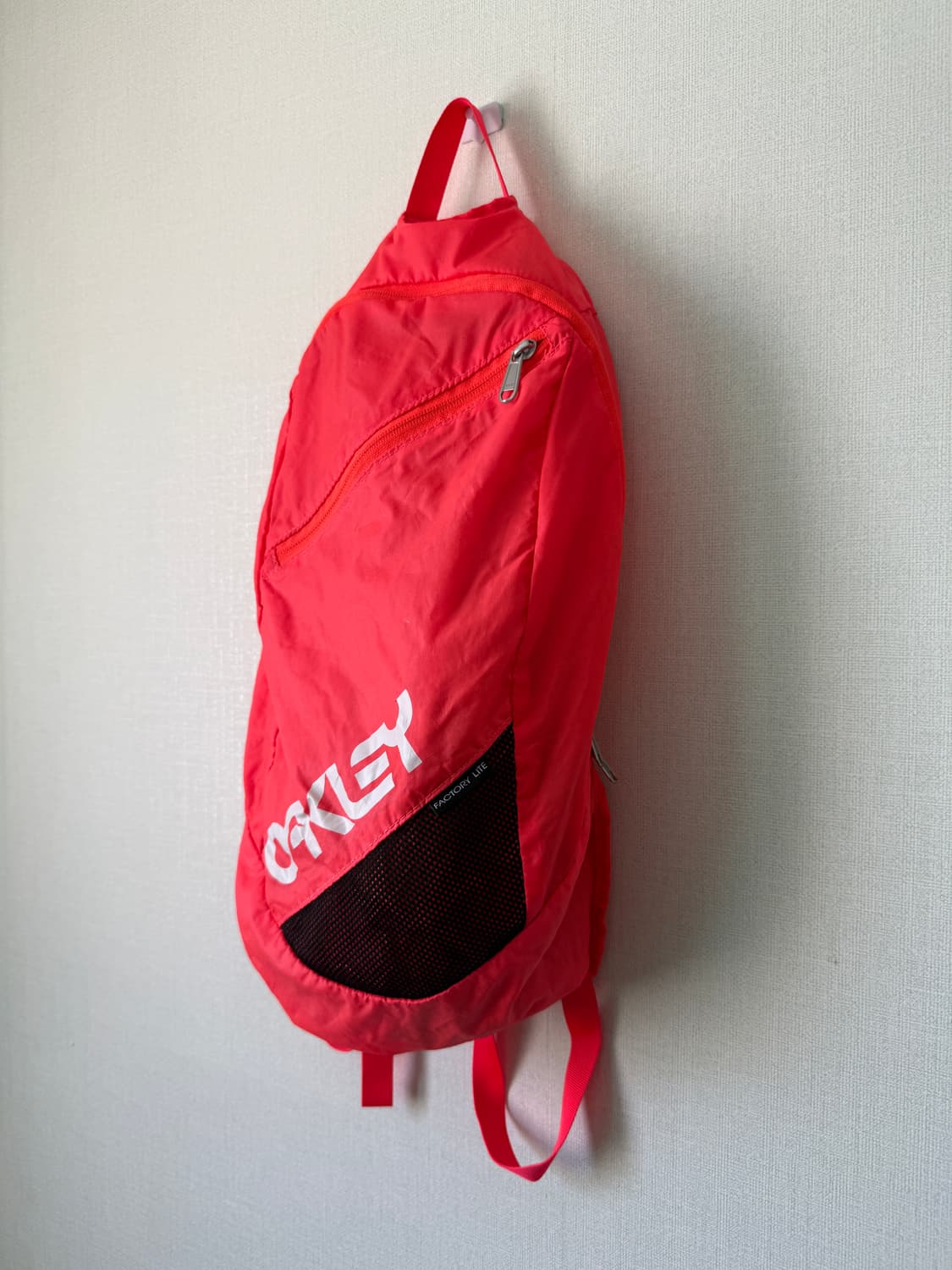 Oakley 오클리 팩토리 라이트 패커블 경량 백팩 상품이미지3