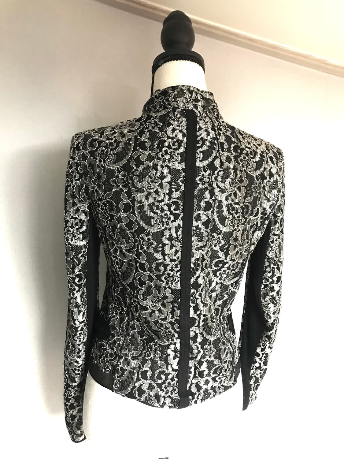 Silver Lace Asymmetrical Zip Jacket 상품이미지4
