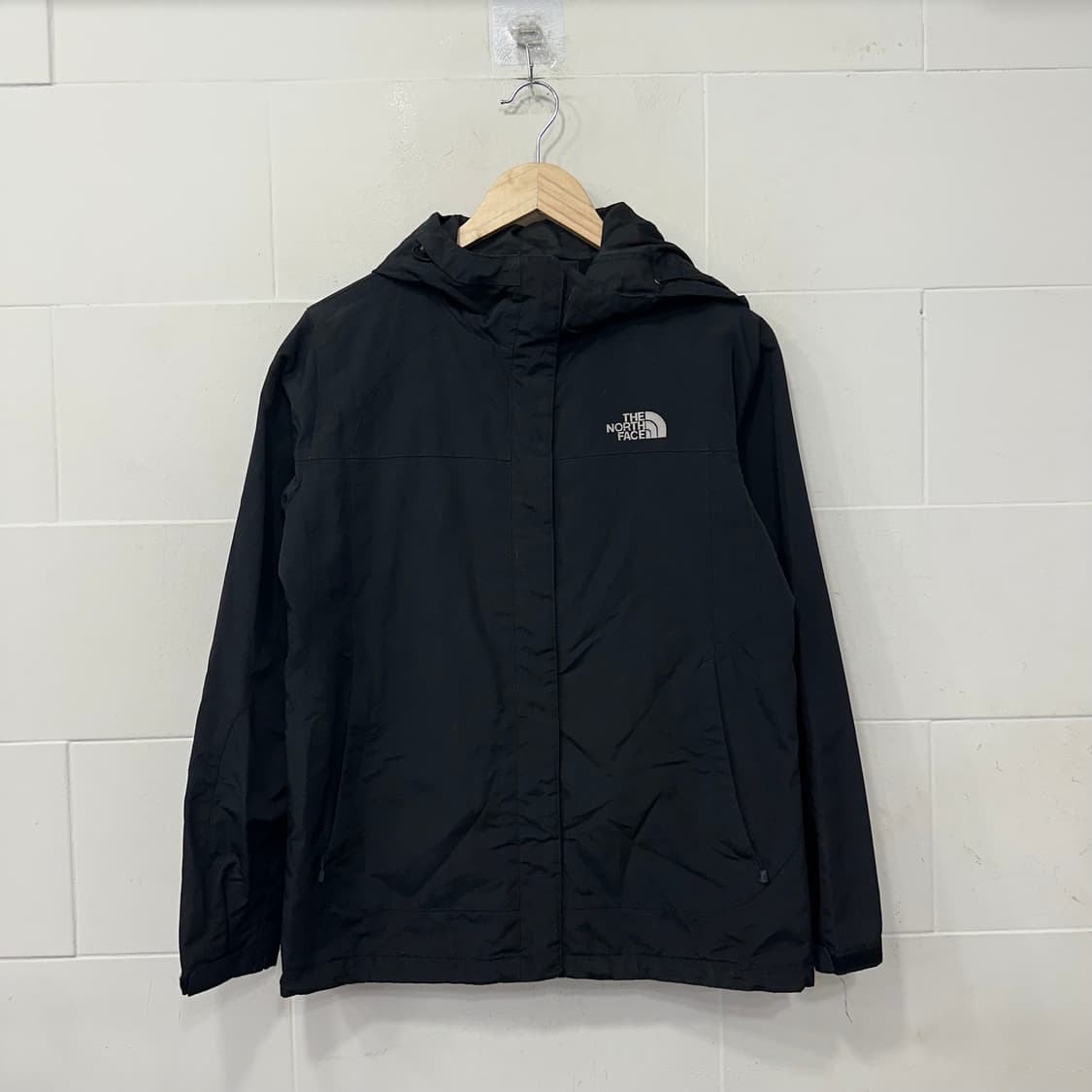 노스페이스 바람막이 상품이미지1