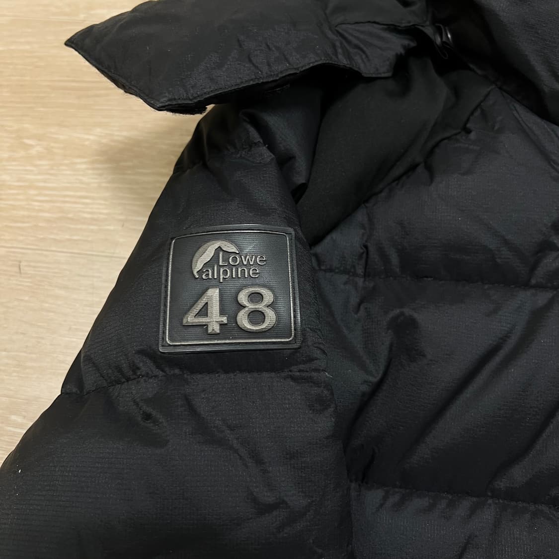 로우알파인 여성 옴니히트 덕다운 후드 롱패딩 점퍼 [블랙] S/90 상품이미지5