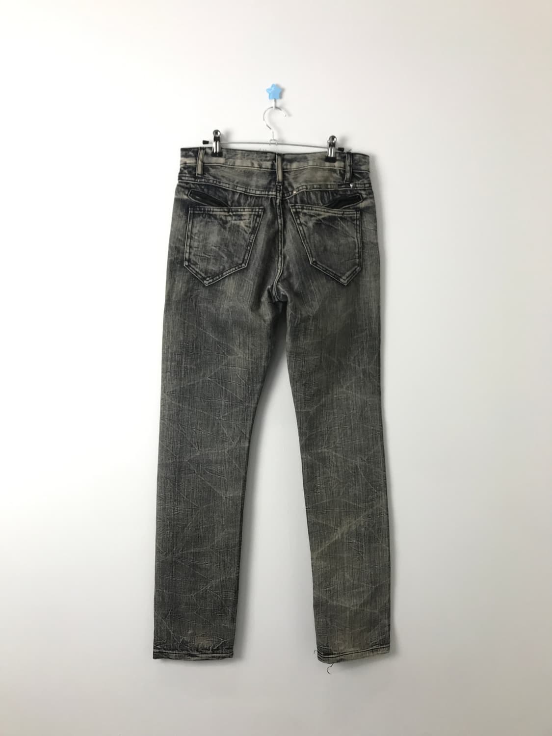 'GLAD NEWS' Heavy Distressed Denim Jeans 상품이미지2
