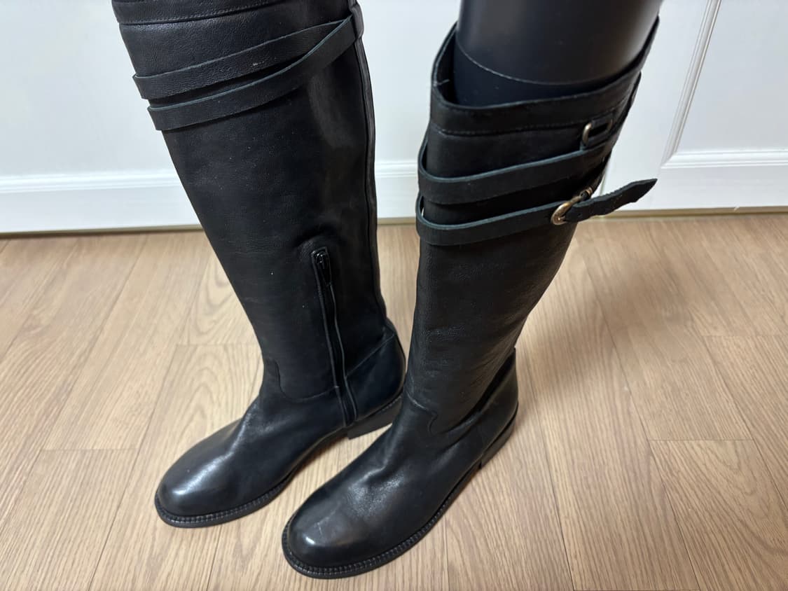 상태최상 가죽부츠 롱부츠 225 원가 36만 상품이미지1