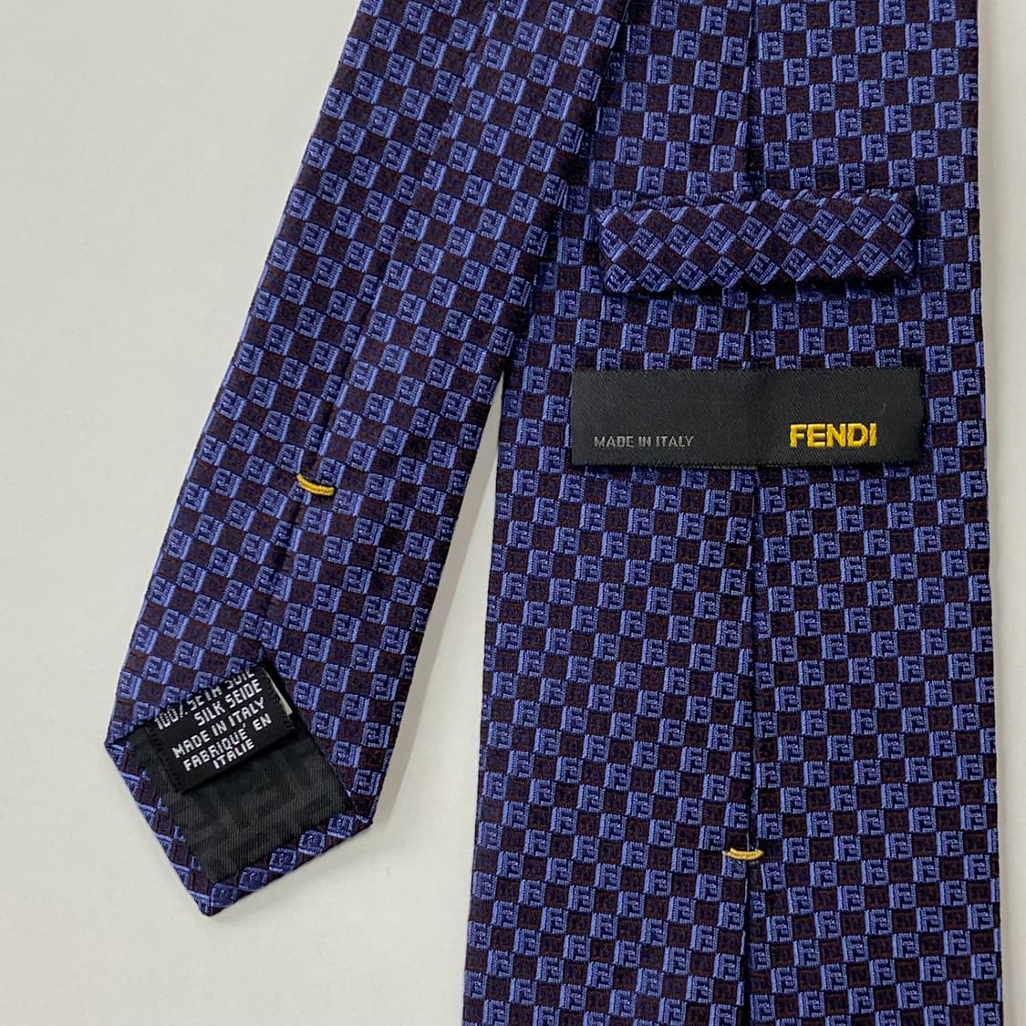 새상품급 펜디 (FENDI) 신형라벨 FF 모노그램 정품 명품 넥타이 상품이미지5