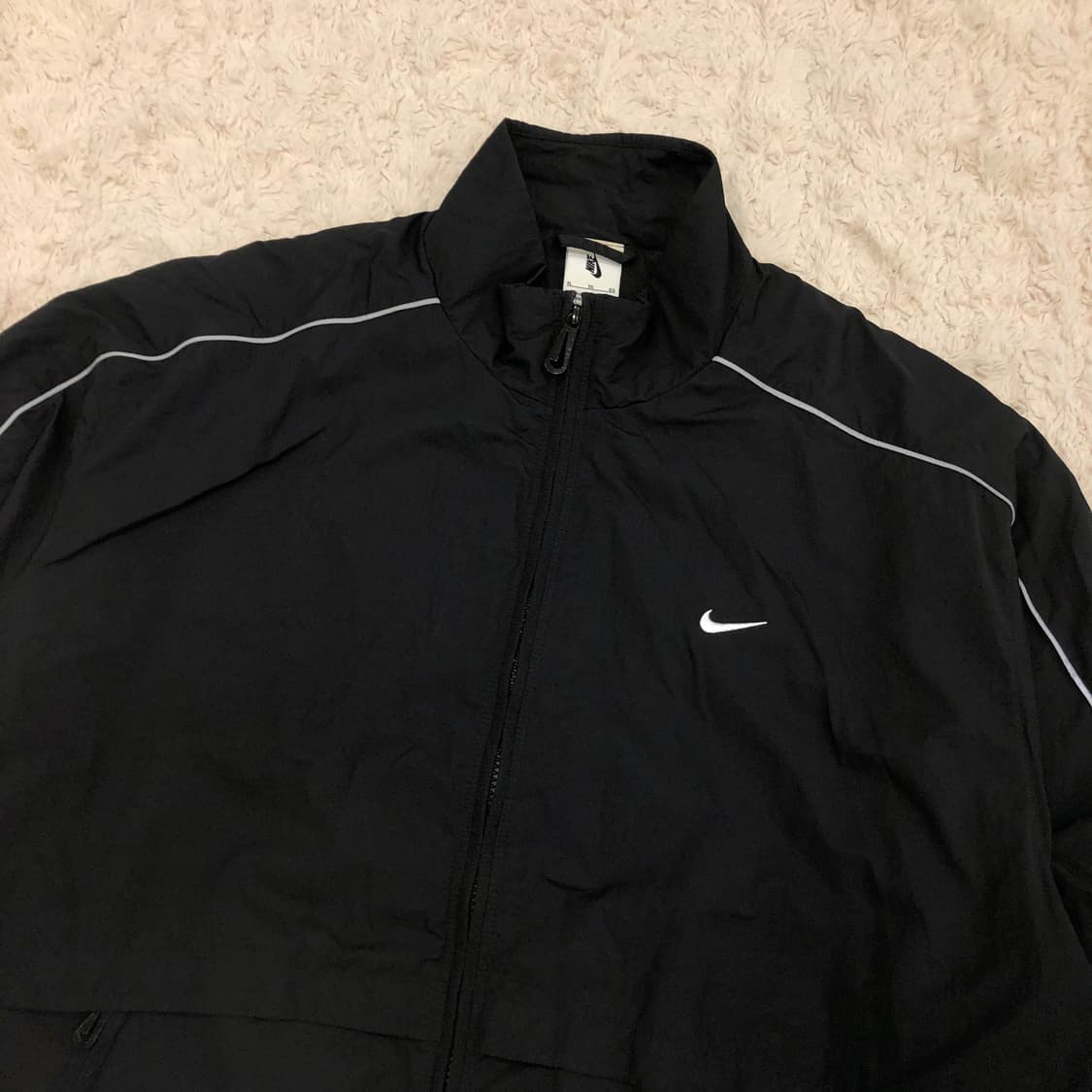 나이키 NSW 솔로 스우시 우븐 바람막이 트랙 자켓 상품이미지2