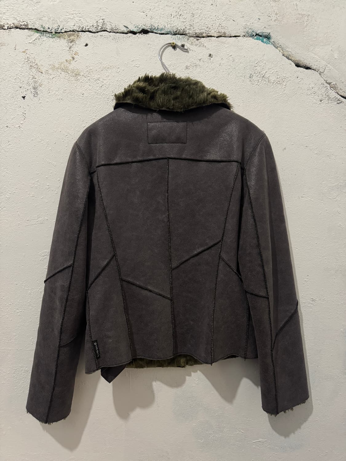 아르마니 진스 퍼 무스탕 상품이미지4