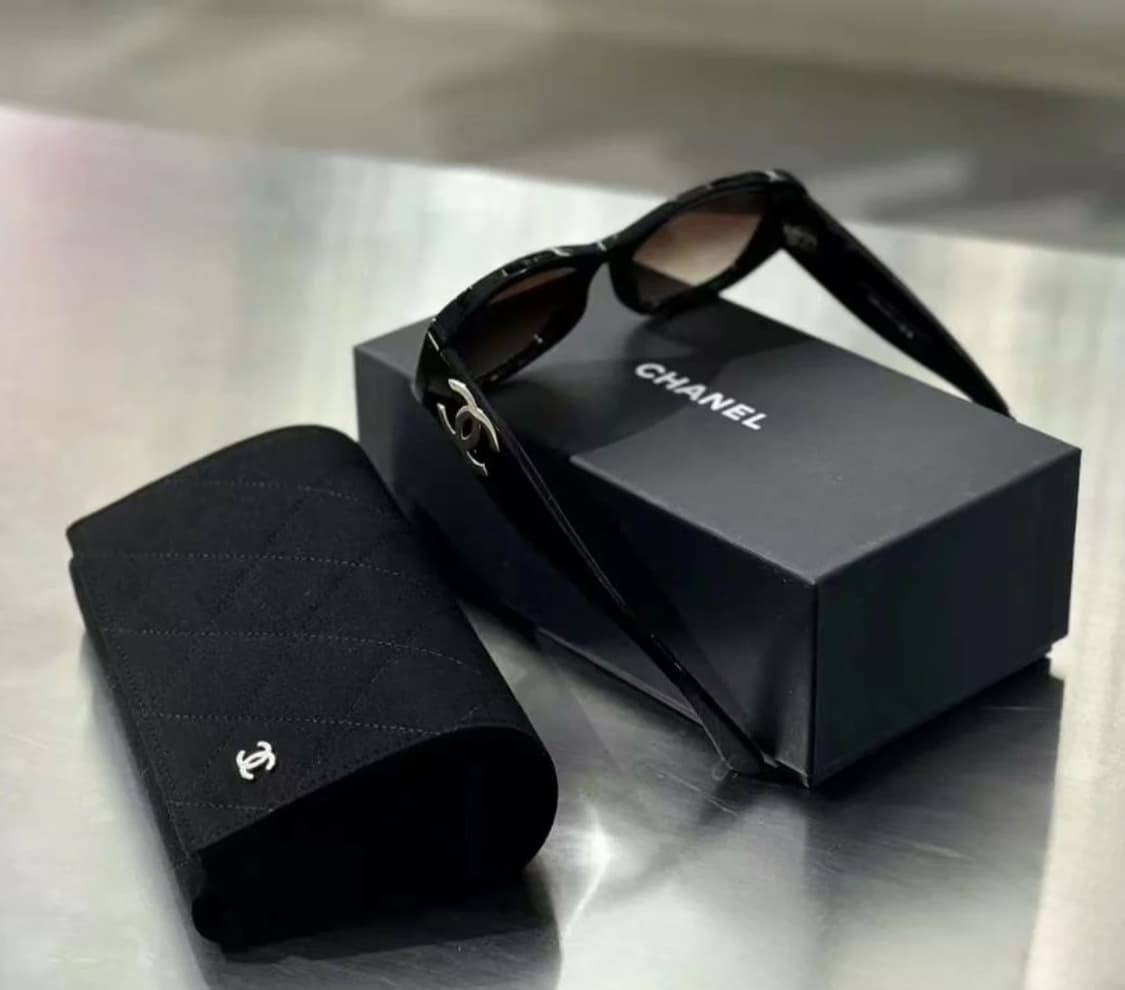 [정품] 샤넬 CC로고 선글라스 블랙 상품이미지4
