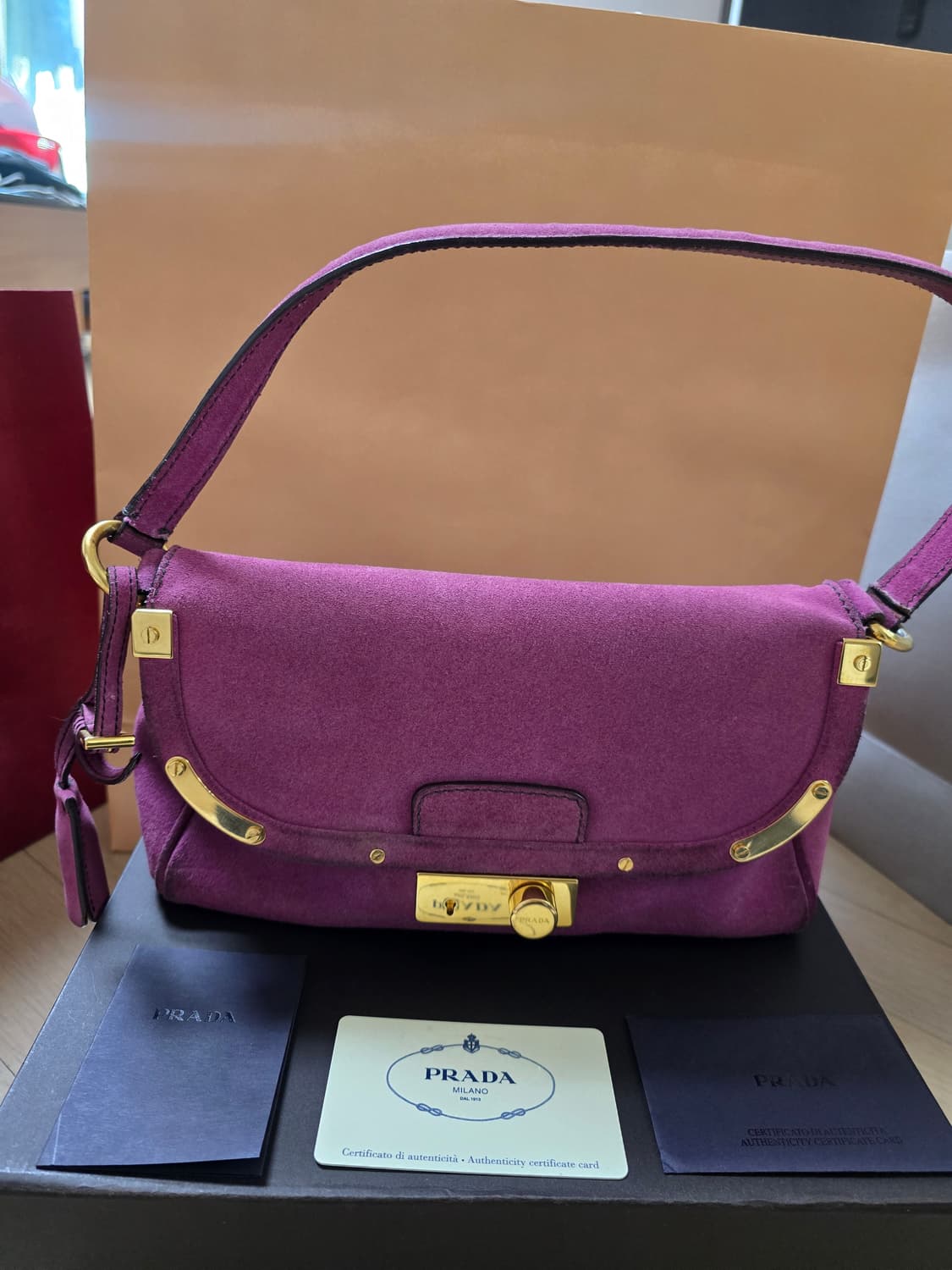 (정품)프라다 빈티지 스웨이드 숄더백 상품이미지1