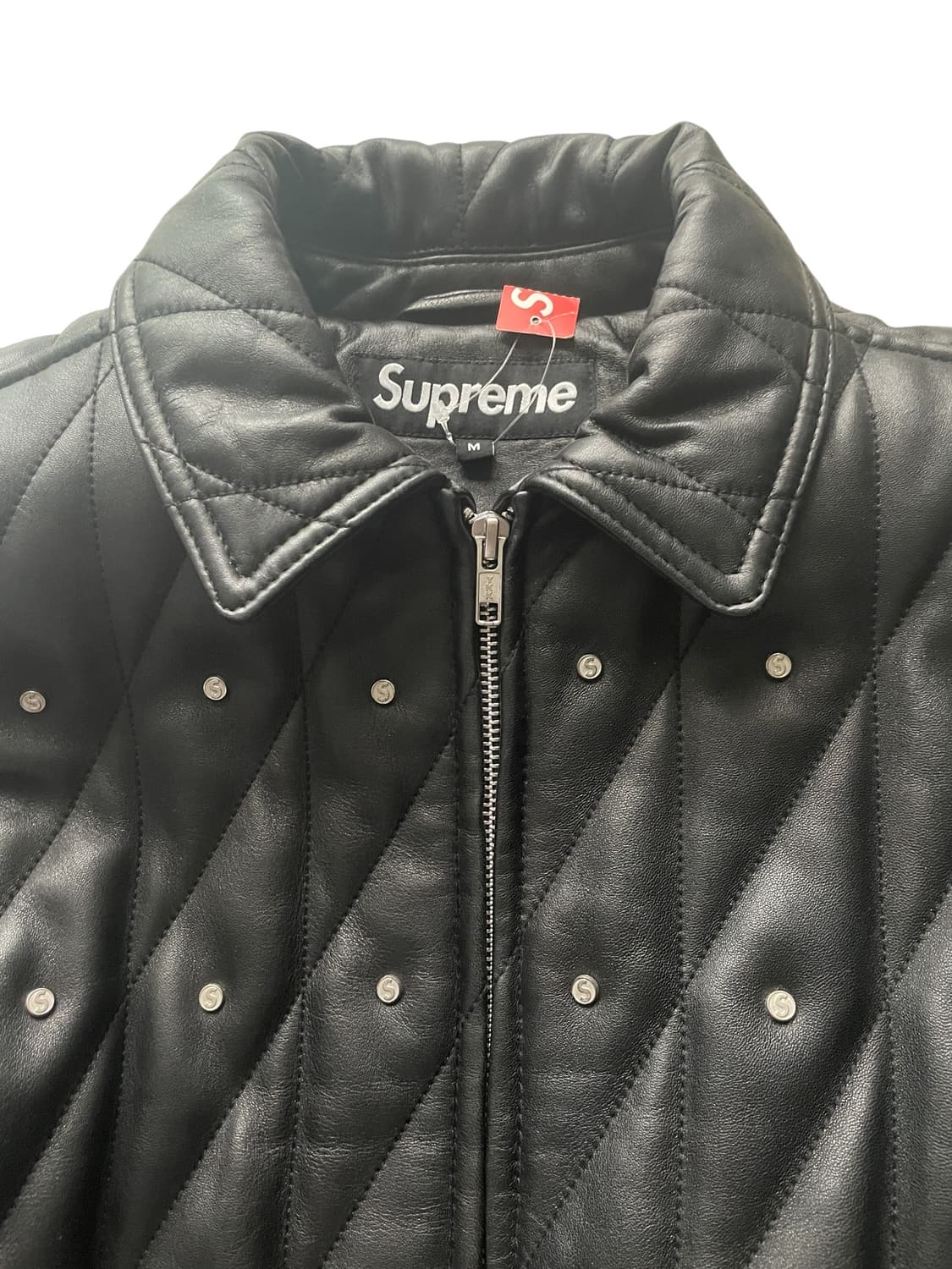 슈프림 18fw 퀄티드 스터드 레더 자켓 상품이미지5