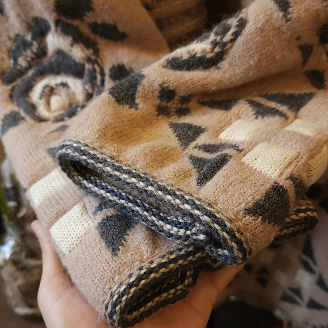 90s 웅가로 인디핑크 로즈 패턴 오버사이즈 숄카라 니트 자켓 L 상품이미지6