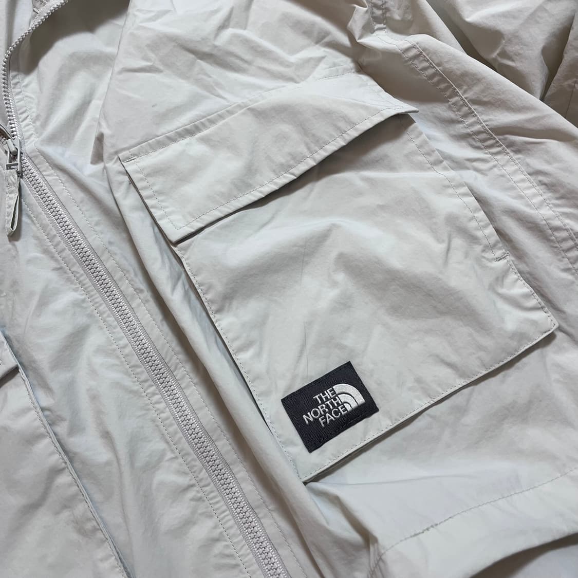 [정품] 노스페이스 연그레이 포켓 병아리 얇 바막 [ M ] 상품이미지5