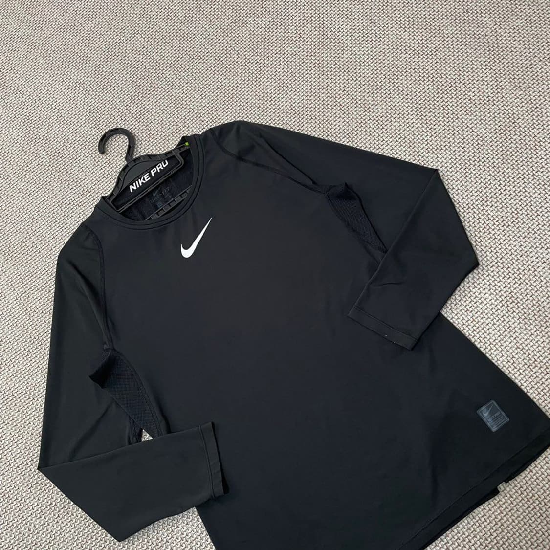 나이키 프로 기능성 긴팔티 5600 상품이미지2