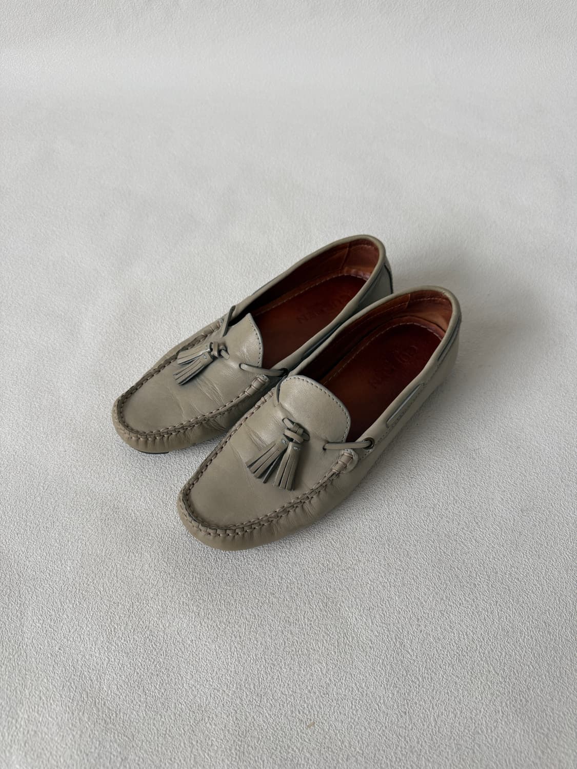 [240]쿠에른(CUEREN) 레더 테슬 로퍼 상품이미지4