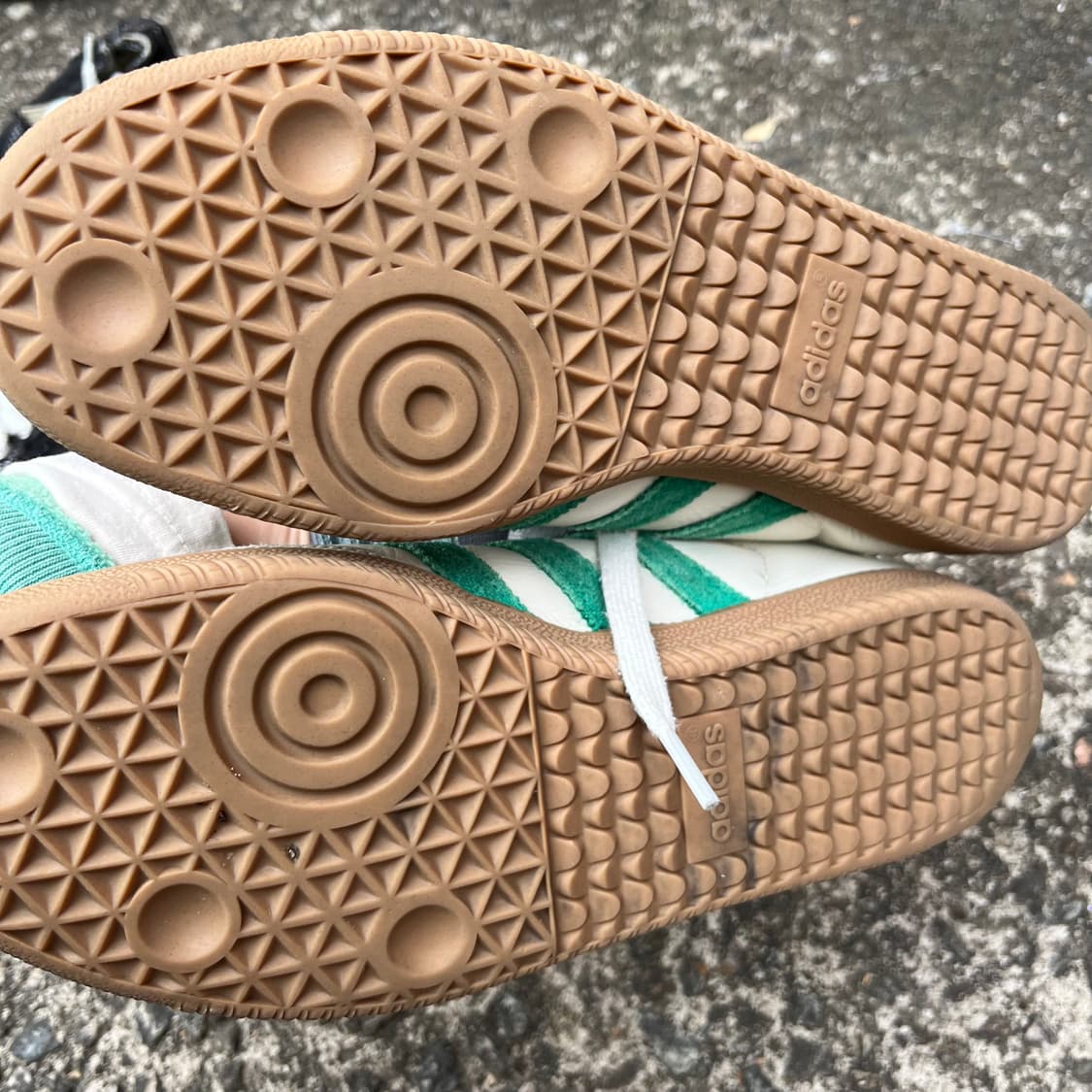 아디다스 삼바 OG 코어 화이트 그린 255 상품이미지3