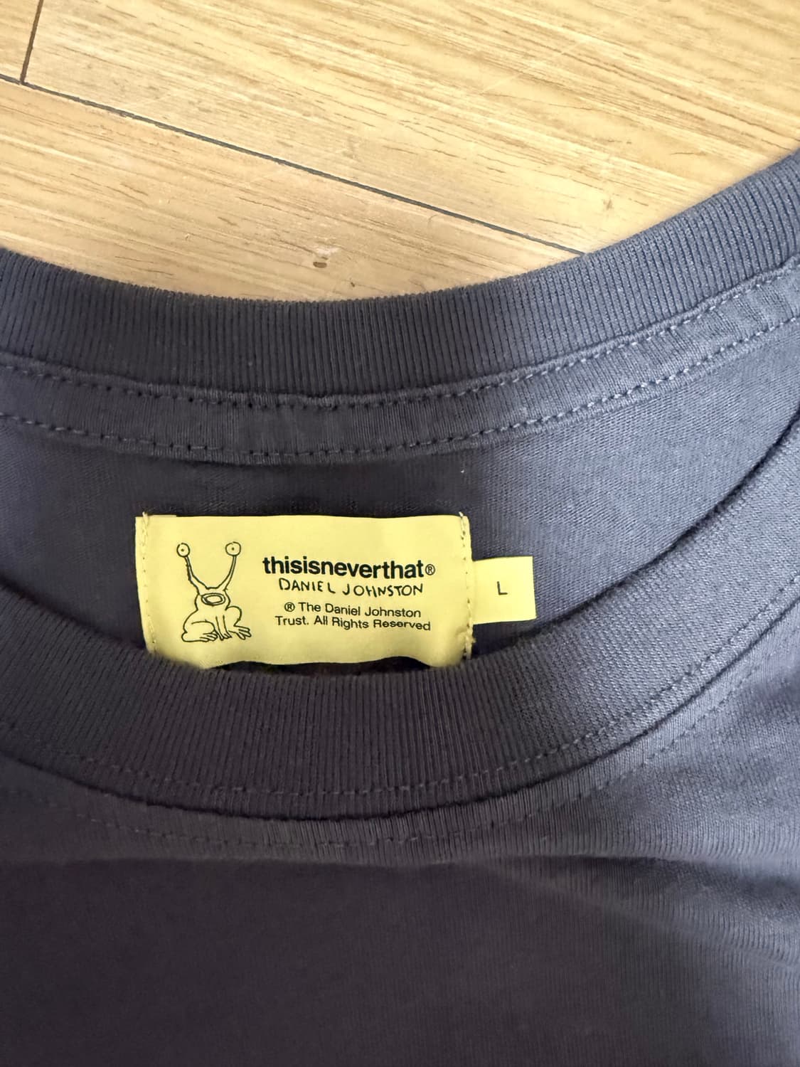 디스이즈네버댓 다니엘 존스톤 롱슬리브 상품이미지2