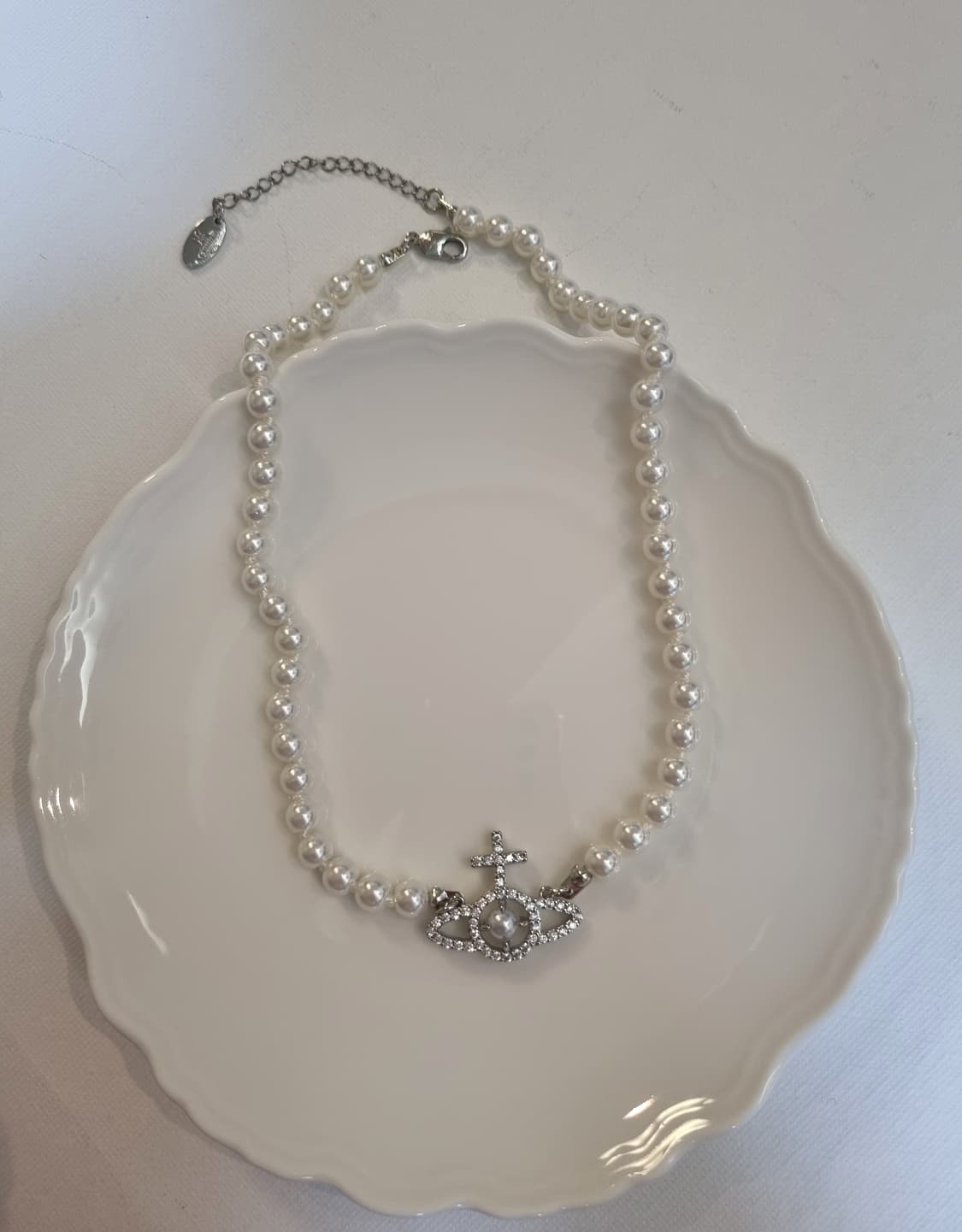 비비안웨스트우드 업사이클링  진주큐빅  진주 목걸이 상품이미지4