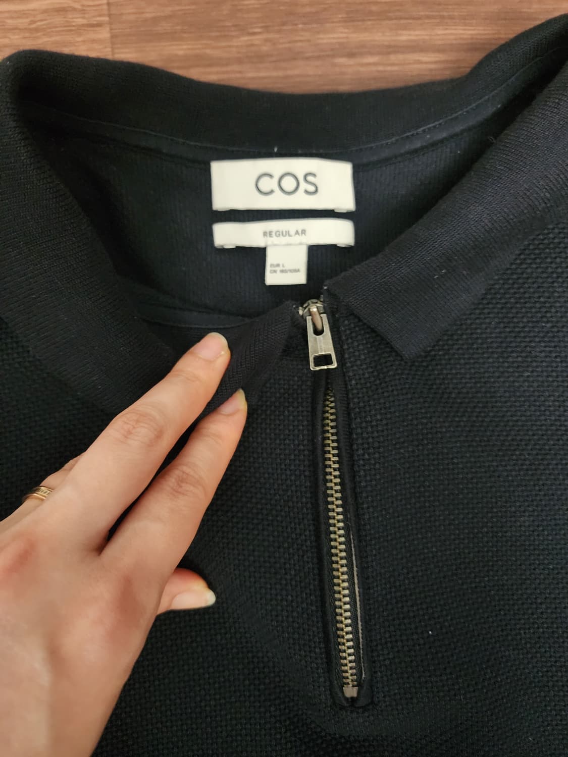 cos 카라넥반팔티셔츠 상품이미지2