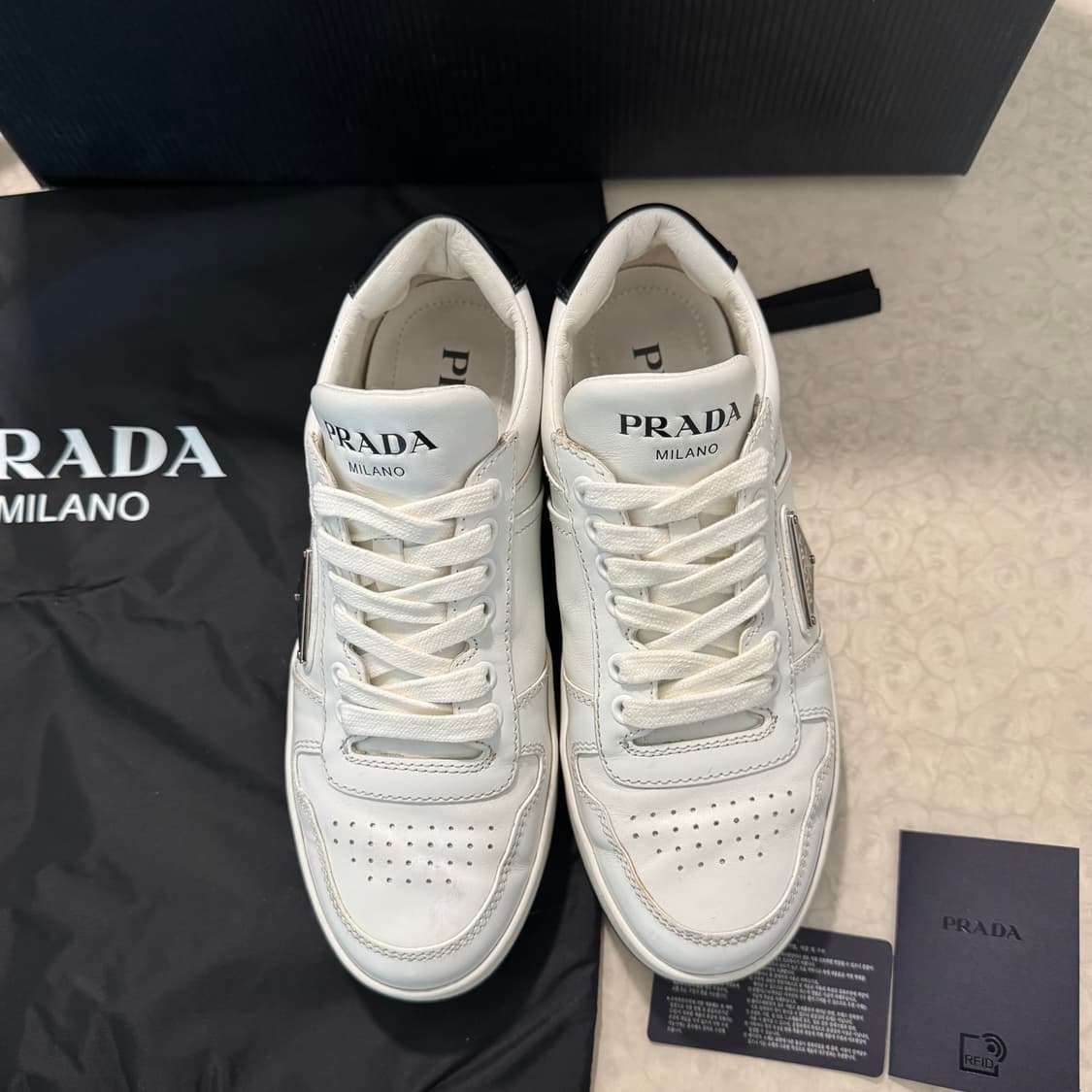 프라다 다운타운 스니커즈 화이트 36.5 상품이미지7